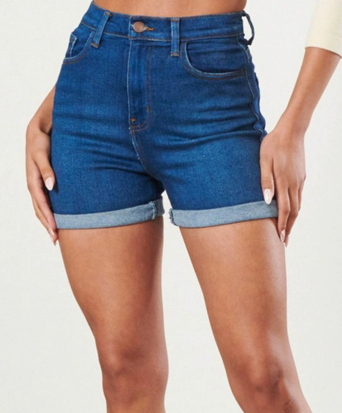 Stretchy denim shorts